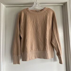 Womens GAP tan sweatshirt size S